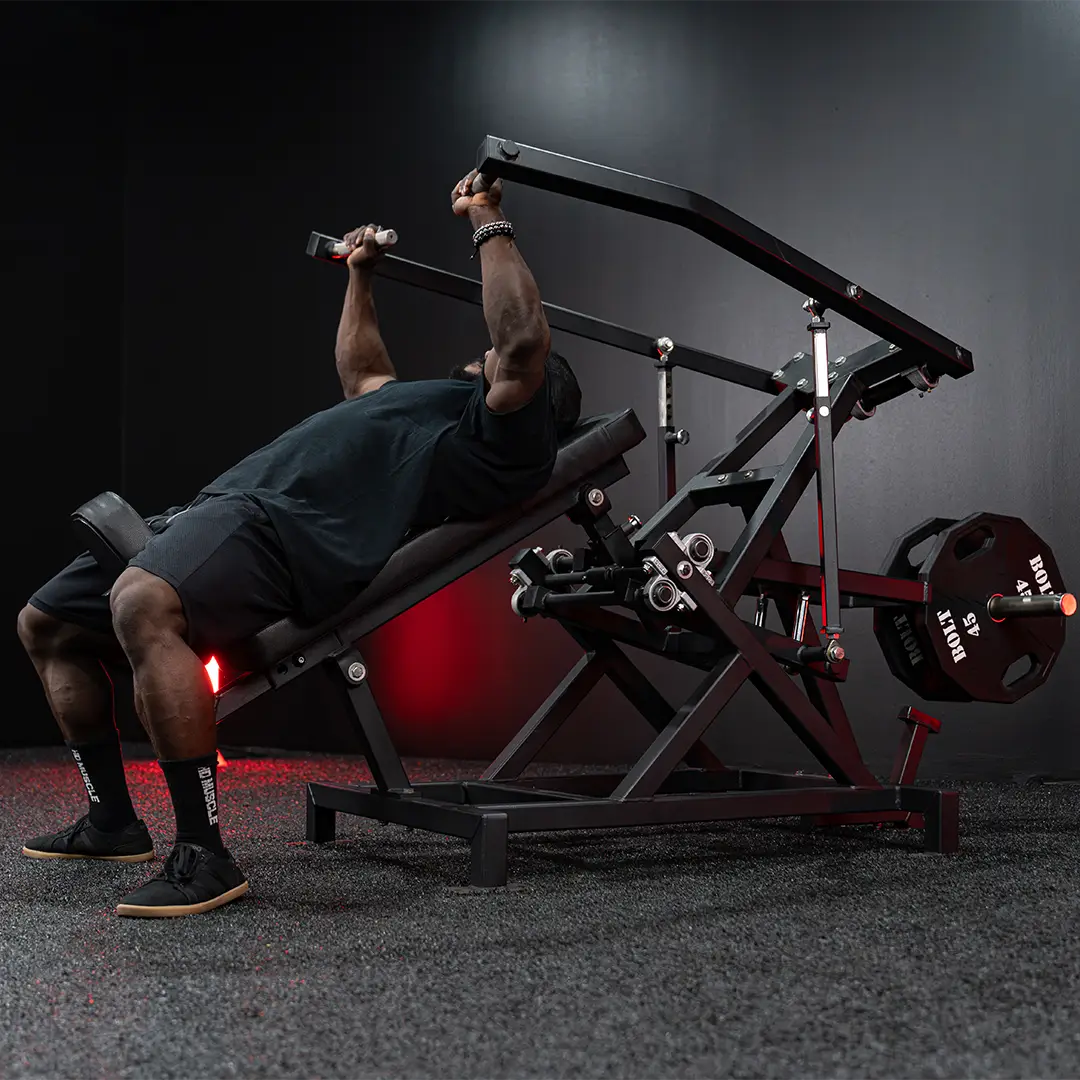 CLASSIC SERIES TRIFECTA PLATE LOADED INCLINE CHEST PRESS