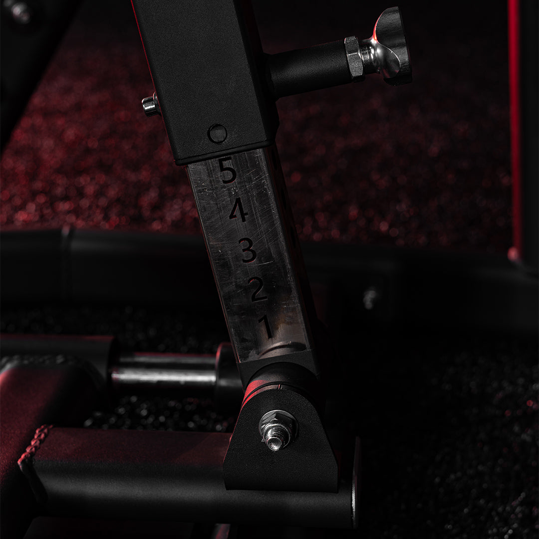 TEMPLAR PLATE LOADED ADJUSTABLE SEATED DECLINE CHEST PRESS