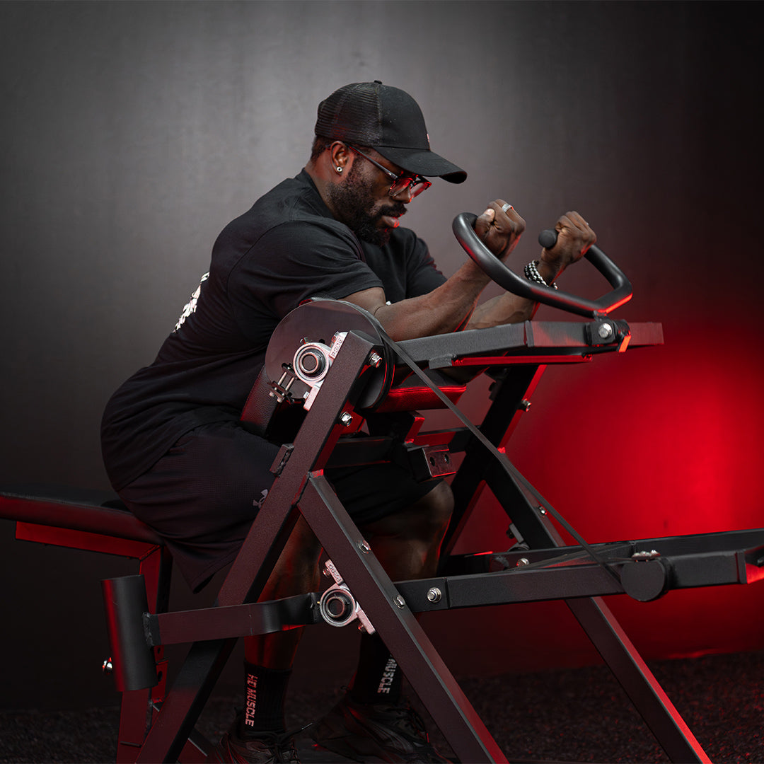 CLASSIC SERIES APOLLO PLATE LOADED BICEP CURL
