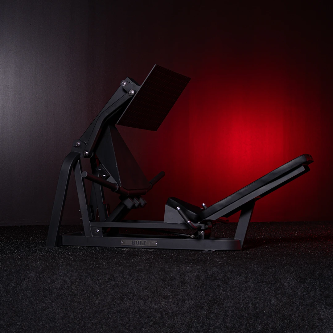 CLASSIC SERIES VORTEX PLATE LOADED SQUAT PRESS