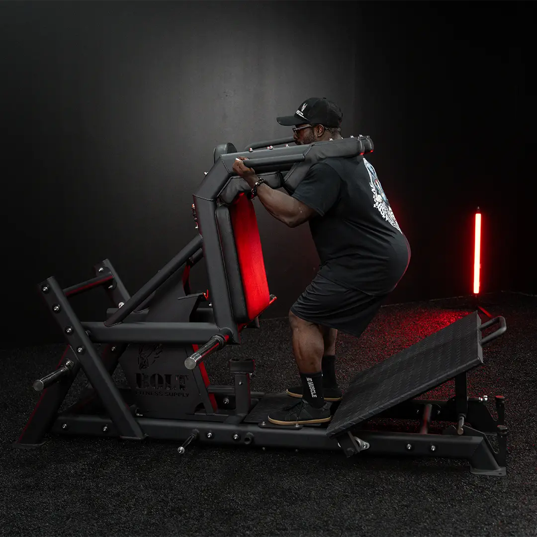TANK MULTI SQUAT